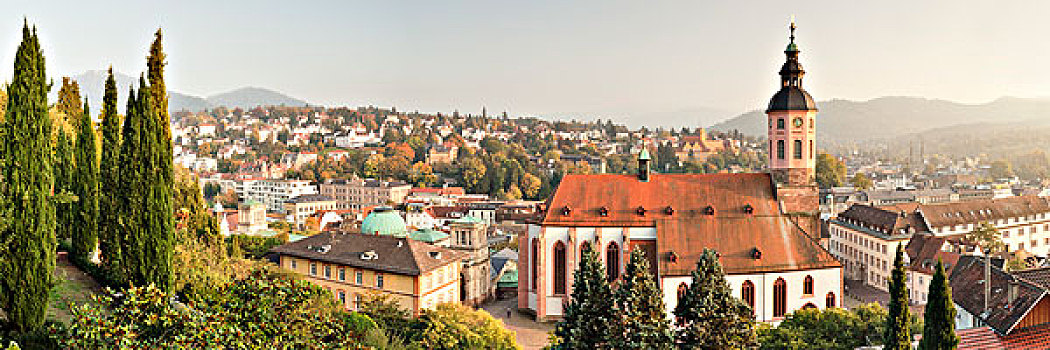 风景,城堡,新宫,上方,教区教堂,巴登巴登,黑森林,巴登符腾堡,德国,欧洲