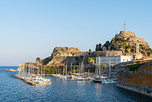 船舶码头,曼德拉基港,老,要塞,岛屿,科孚岛,爱奥尼亚群岛,希腊,欧洲