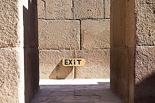 出口指示牌,吉萨金字塔,开罗,埃及