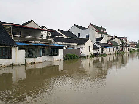 台风,台风来袭