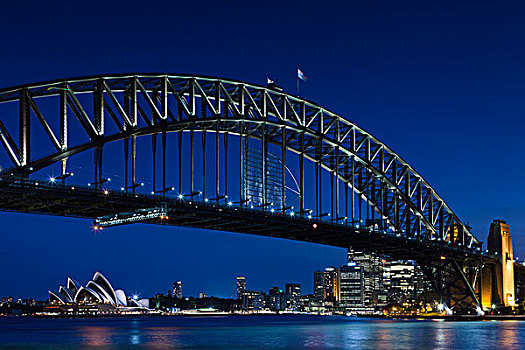 澳大利亚,悉尼港大桥,天际线,晚间