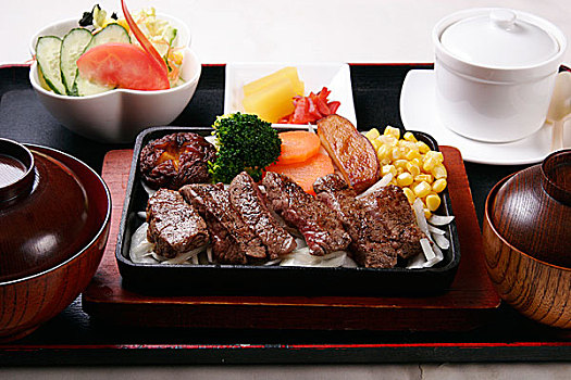 日式牛柳铁板套餐