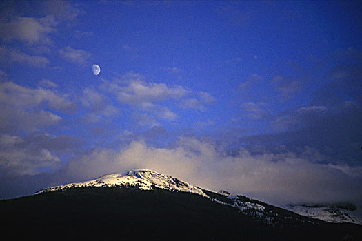 云,月亮,背景,碧玉国家公园,艾伯塔省,加拿大