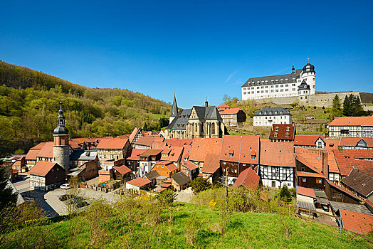 风景,城堡,老城,半木结构房屋,哈尔茨山,萨克森安哈尔特,德国,欧洲