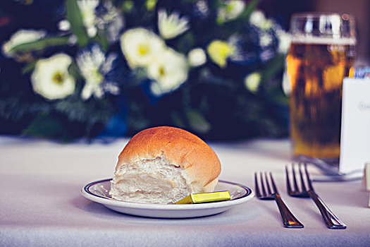 面包,婚宴