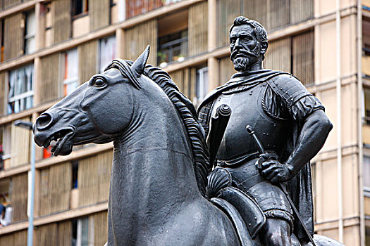 骑马,雕塑,西班牙征服者,瓦尔迪维亚,广场,阿玛斯,智利圣地牙哥,智利,南美