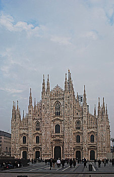 意大利米兰杜莫大教堂