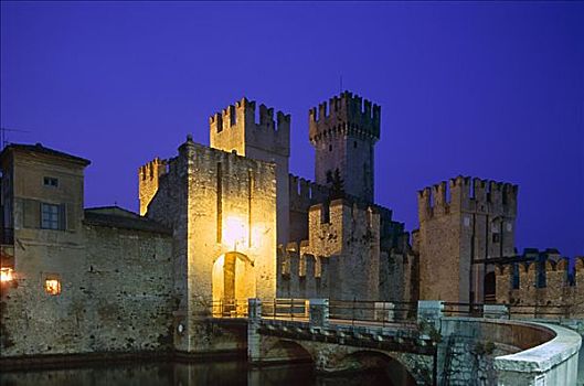 城堡,加尔达湖,伦巴第,意大利