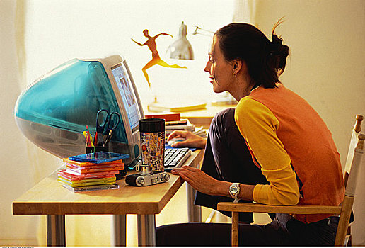 坐,女人,书桌,用电脑