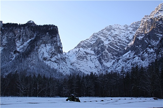 瓦茨曼山