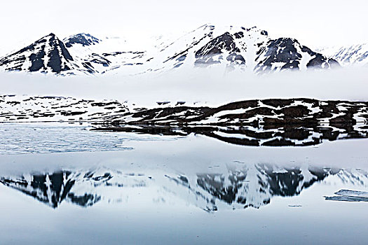 挪威,斯瓦尔巴特群岛,冰河,反射,山