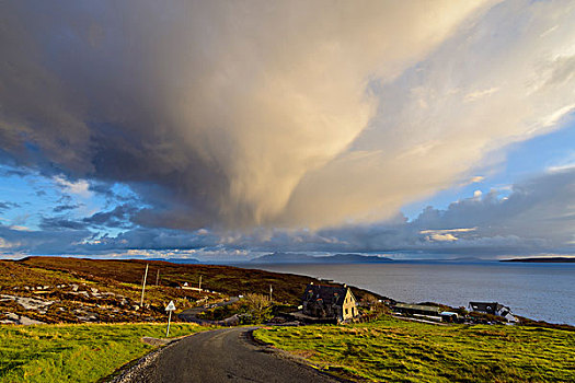 道路,港口,房子,山坡,乌云,俯视,湖,斯凯岛,苏格兰