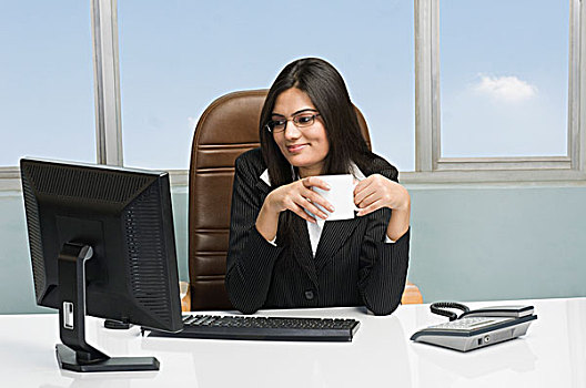 职业女性,咖啡,办公室