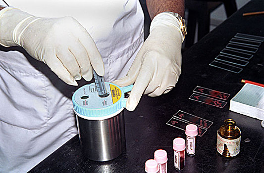 预防,艾滋病毒,艾滋病,护理,注射器,使用,医疗,大学,加尔各答,西孟加拉,印度,2004年