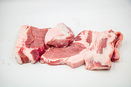 超市里的新鲜的生猪瘦肉