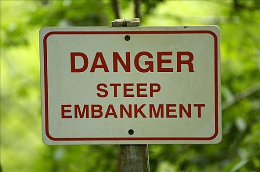 警告标识,危险,陡峭