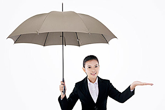 东方时尚商务女性打伞