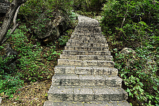 河北省石家庄市灵寿县五岳寨风景区