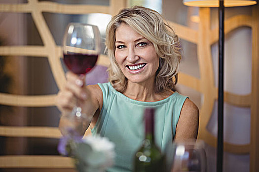 头像,成年,女人,拿着,葡萄酒杯,餐馆