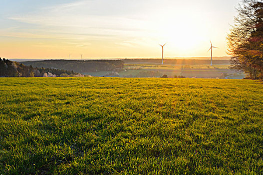 草地,春天,日出,风轮机,背景,米尔顿堡,奥登瓦尔德,巴伐利亚,德国
