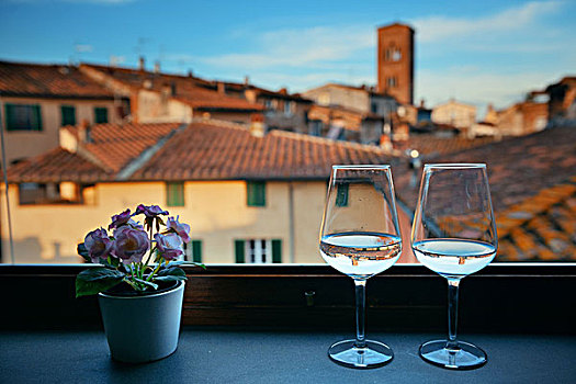 窗户,风景,花,容器,葡萄酒杯,古建筑,背景,卢卡,意大利