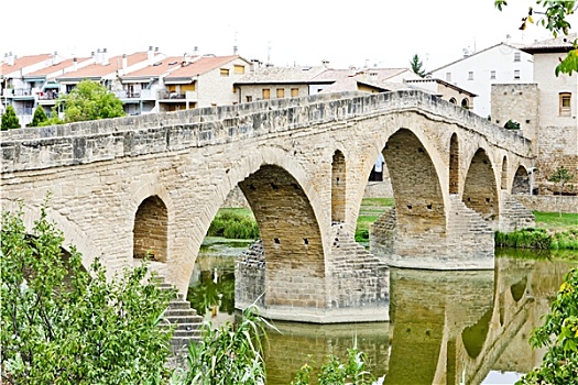 罗马式,桥,上方,河,圣地亚哥之路