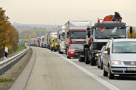 塞车,高速公路,卡车,莱茵兰普法尔茨州,德国,欧洲