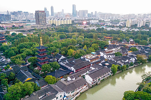 航拍江苏苏州寒山寺寺院建筑群