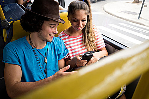 情侣,智能手机,巴士,里约热内卢,巴西