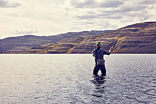 钓鱼,冰岛