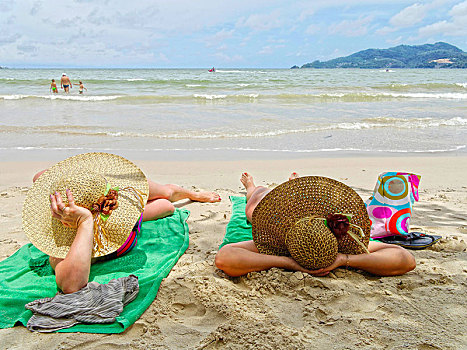 女人,大,遮阳帽,日光浴,海滩,普吉岛,省,南方,泰国,亚洲