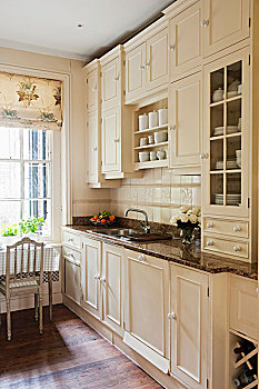 合适,厨房,传统,风格,白色,花冈岩