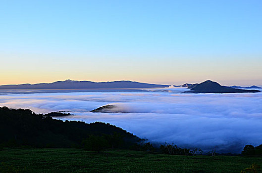 屈斜路湖,早晨,雾气