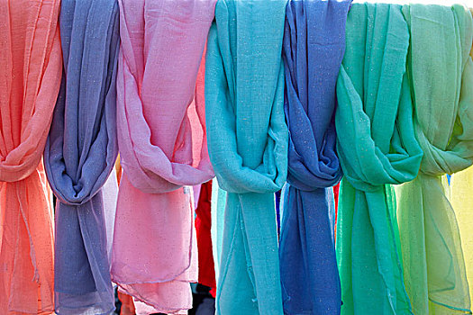围巾,排列,户外市场