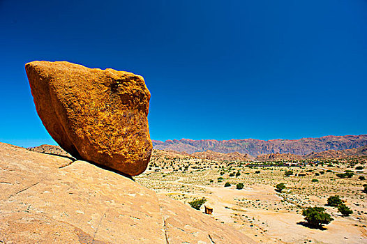 花冈岩,漂石,卧,石台,山,山脉,南方,摩洛哥,非洲