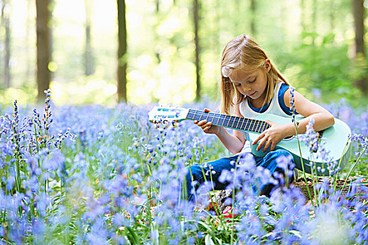 女孩,吉他,花圃