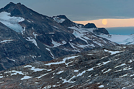 月出,山峦,冰河,安马沙利克岛,格陵兰东部,格陵兰