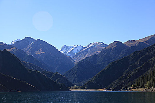 新疆天山天池