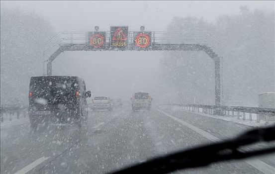 重,下雪,高速公路,靠近,乌尔姆,巴登符腾堡