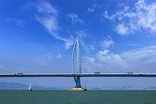 港珠澳大桥海豚桥塔