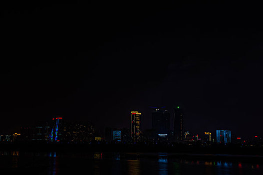 烟花,建筑群,河流,夜景,水,灯,节日