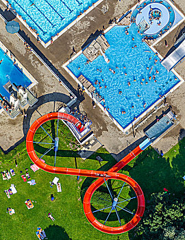 红色,滑动,滑道,户外泳池,鲁尔区,北莱茵威斯特伐利亚,德国,欧洲