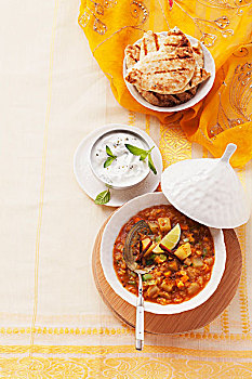 小扁豆汤,酸奶,未发酵,面包,印度