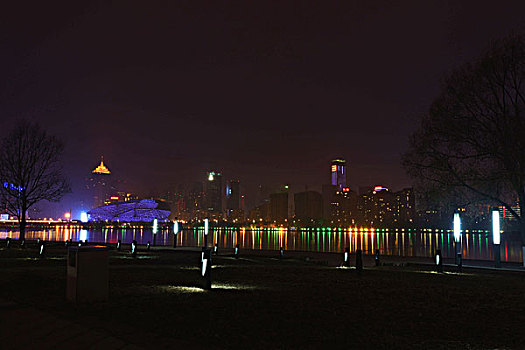 五里河公园夜景