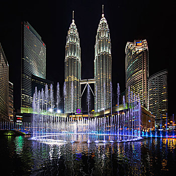 光亮,双子塔,吉隆坡,马来西亚,夜晚,喷泉,前景