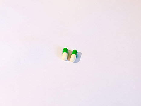 两个,药丸,白色背景,白色,绿色,药品