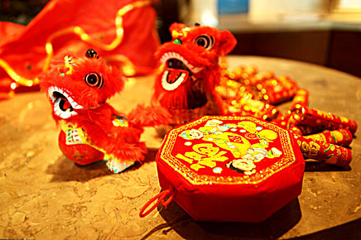 春节舞狮玩偶