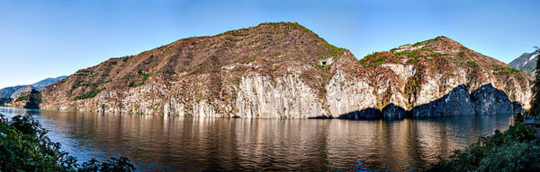 长江三峡瞿塘峡峡谷