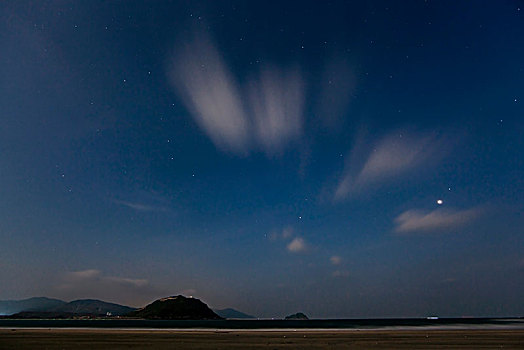 中国广东惠东盐洲岛夜景