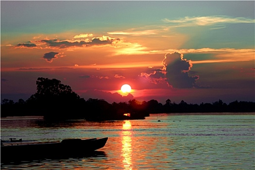 湄公河,傍晚